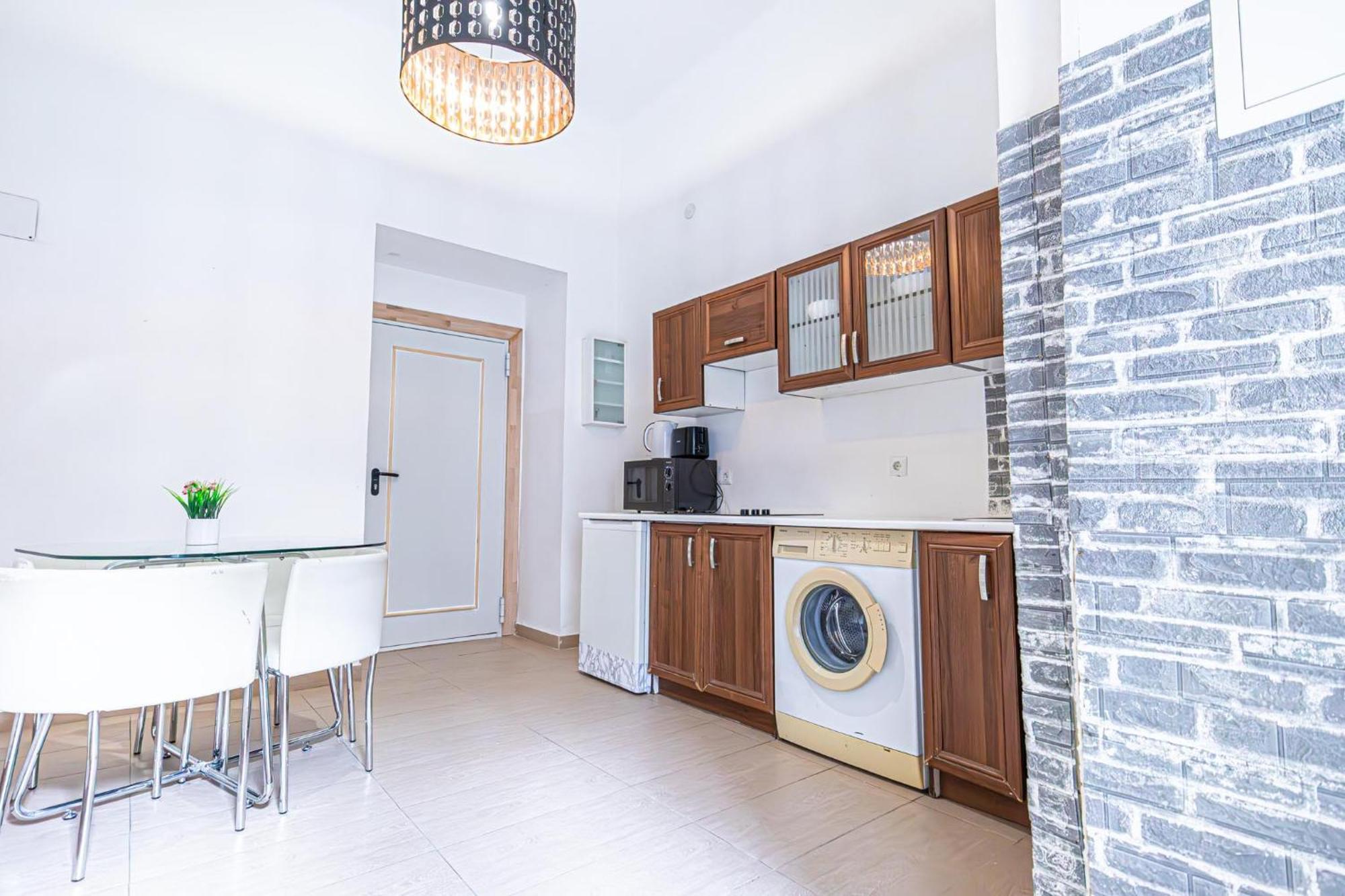 Simple W Full Kitchen Wiener Stadthalle Apartament *
